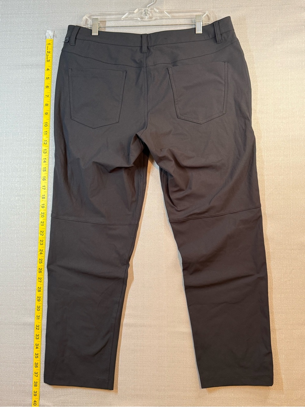 lululemon athletica Black Men's ABC Classic Fit 5 pocket - Picture 6 of 7